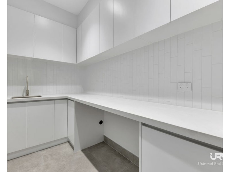 6 Wallowa Street, Mickleham VIC 3064