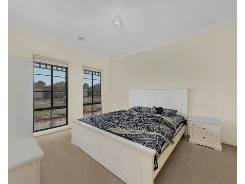 24 Northumberland Circuit, Craigieburn VIC 3064