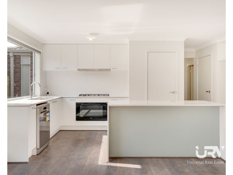 21 Luppino Street, Donnybrook VIC 3064