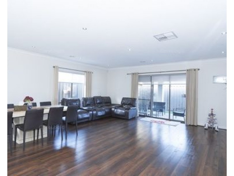 14 Arkose Street, Greenvale VIC 3059