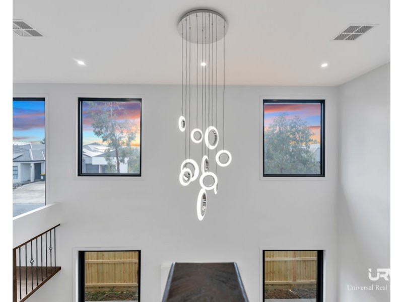 20 Chevery Street, Mickleham VIC 3064