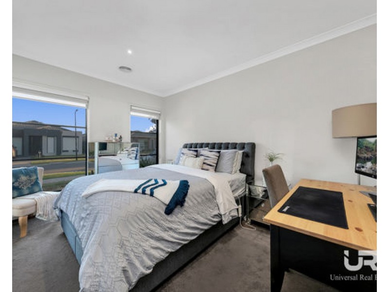 20 Viewmont Avenue, Craigieburn VIC 3064