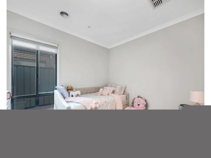 20 Viewmont Avenue, Craigieburn VIC 3064
