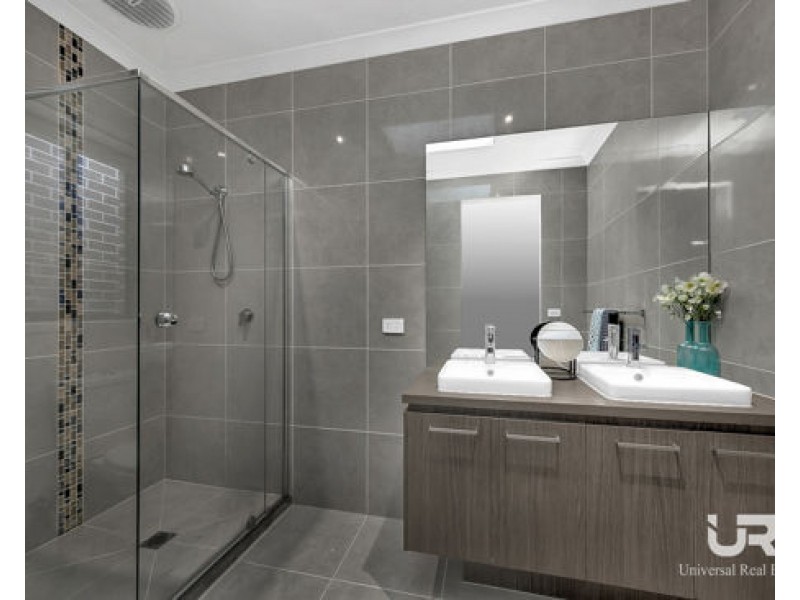20 Viewmont Avenue, Craigieburn VIC 3064