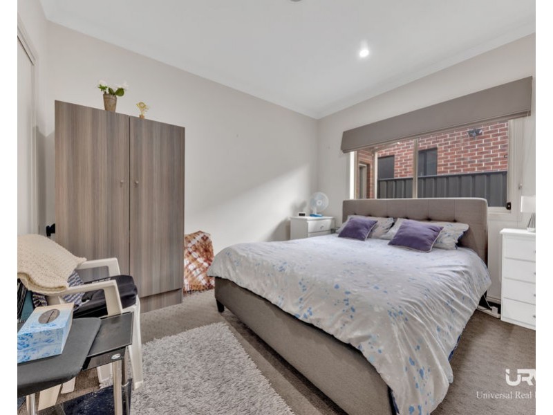 5 Rosleigh Drive, Craigieburn VIC 3064