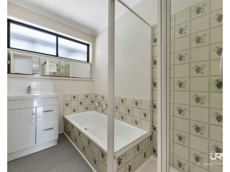 52 Langdon Crescent, Craigieburn VIC 3064