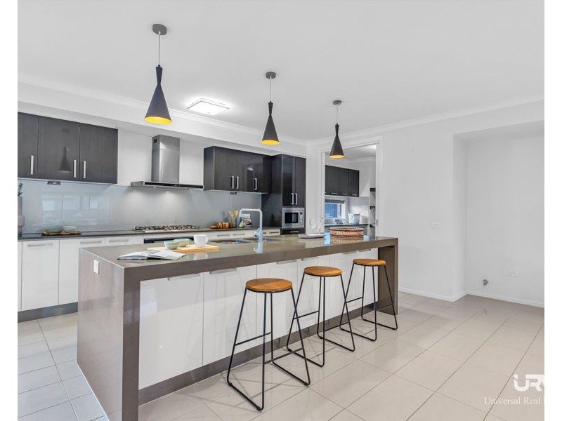 13 Candlebark Drive, Greenvale VIC 3059