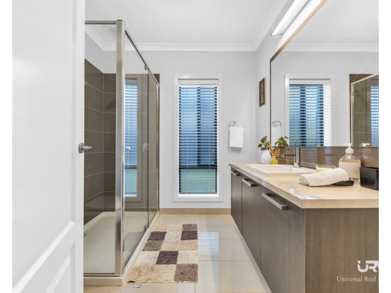 13 Candlebark Drive, Greenvale VIC 3059