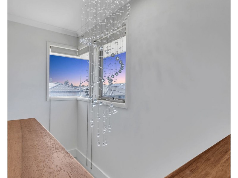 1 Vivid Way, Craigieburn VIC 3064