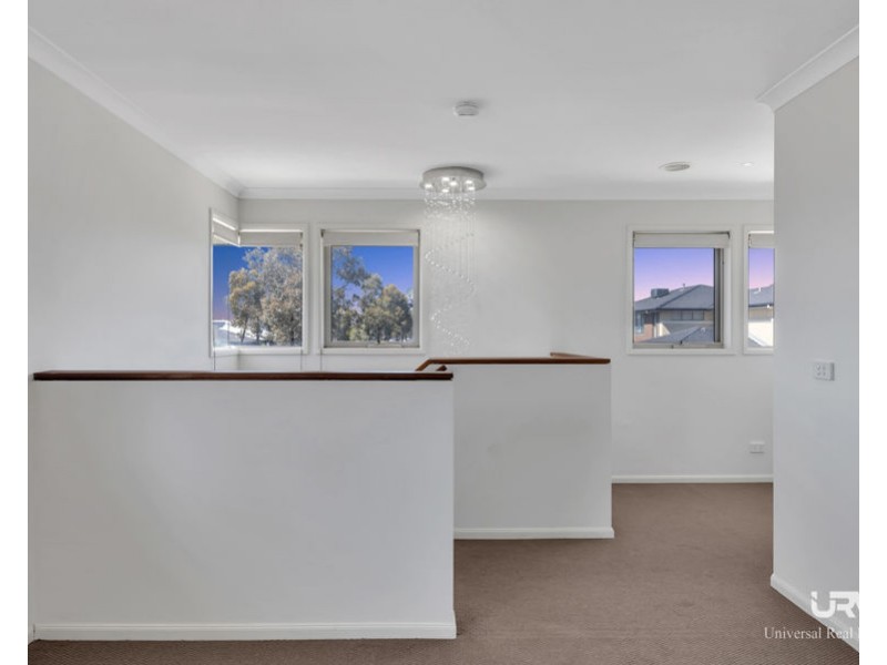 1 Vivid Way, Craigieburn VIC 3064