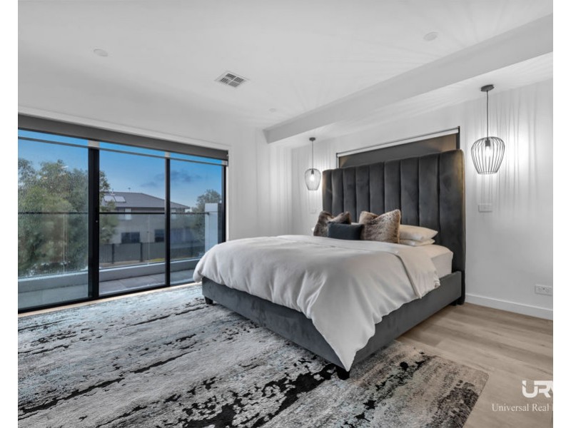 39 Sustainable Drive, Craigieburn VIC 3064