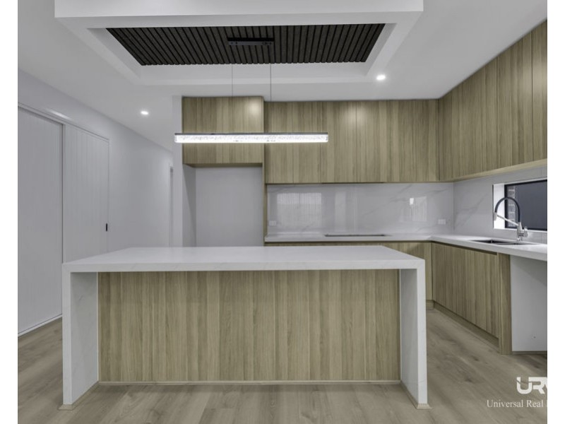 15 Commonwealth Circuit, Donnybrook VIC 3064