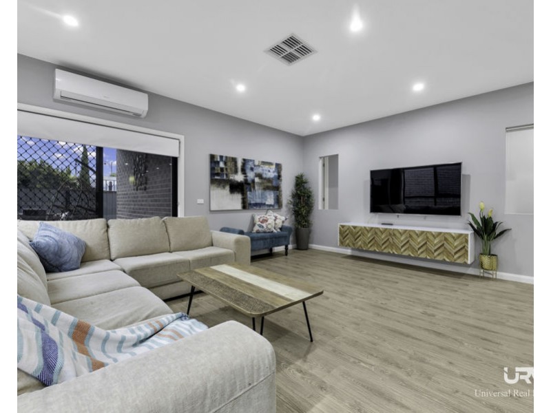 19 Pioneer Street, Craigieburn VIC 3064