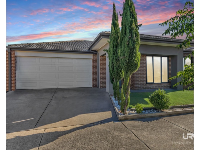 67 Streamside Drive, Craigieburn VIC 3064