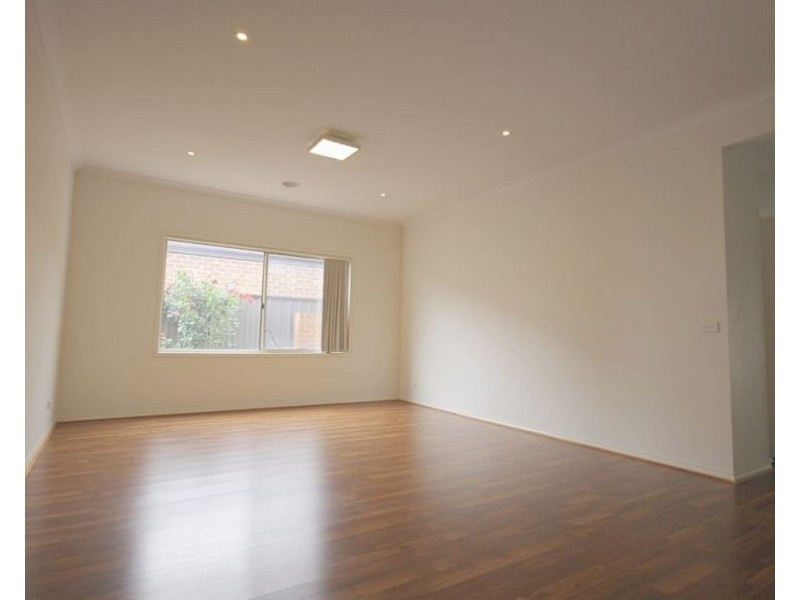 25 Champion Parade, Craigieburn VIC 3064