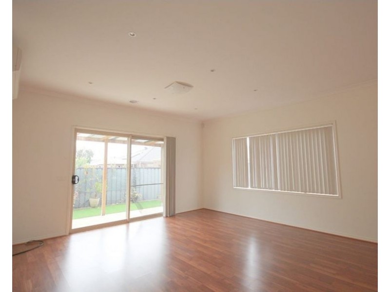 25 Champion Parade, Craigieburn VIC 3064