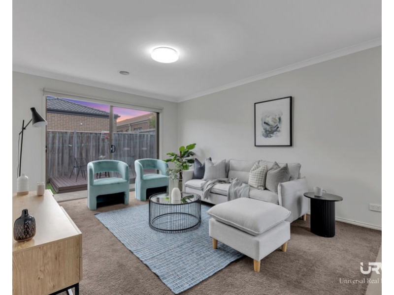 14 Primavera Drive, Mickleham VIC 3064