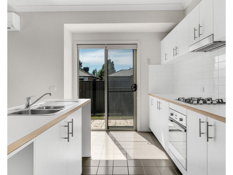 72 Mareeba Way, Craigieburn VIC 3064