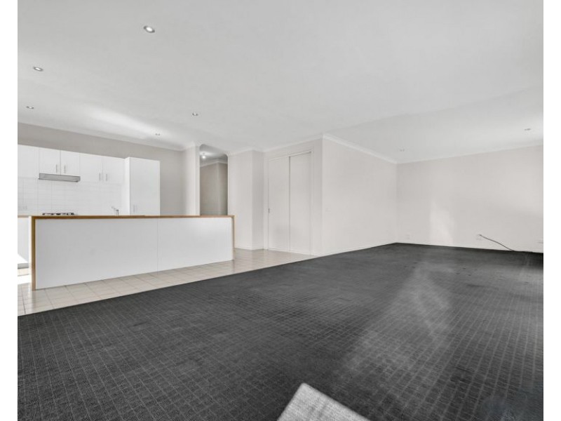 72 Mareeba Way, Craigieburn VIC 3064