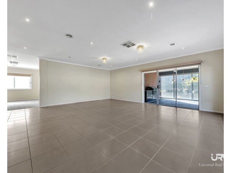 18 Balconies Way, Craigieburn VIC 3064