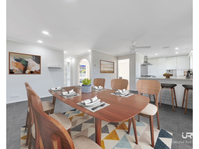 16 Whitley Crecent, Craigieburn VIC 3064