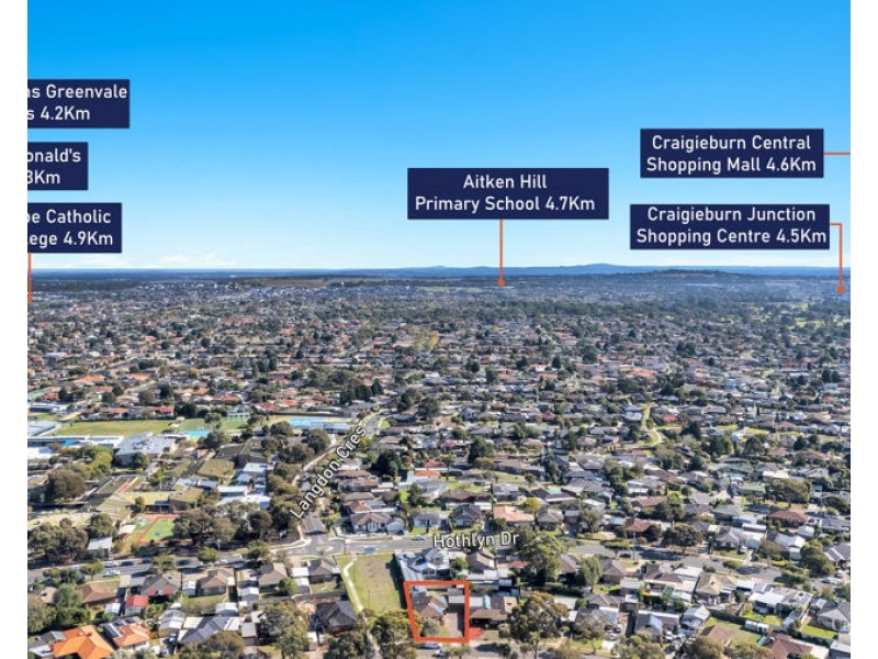 16 Whitley Crecent, Craigieburn VIC 3064