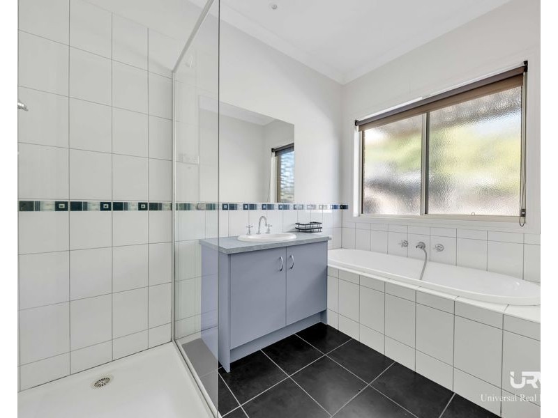 37 Chocolate Lilly Street, Epping VIC 3076