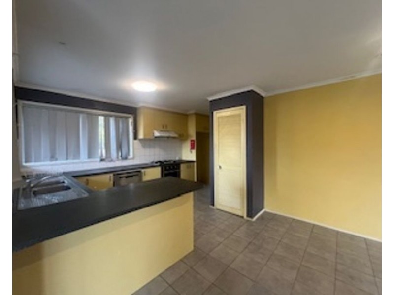 165 Hothlyn Drive, Craigieburn VIC 3064