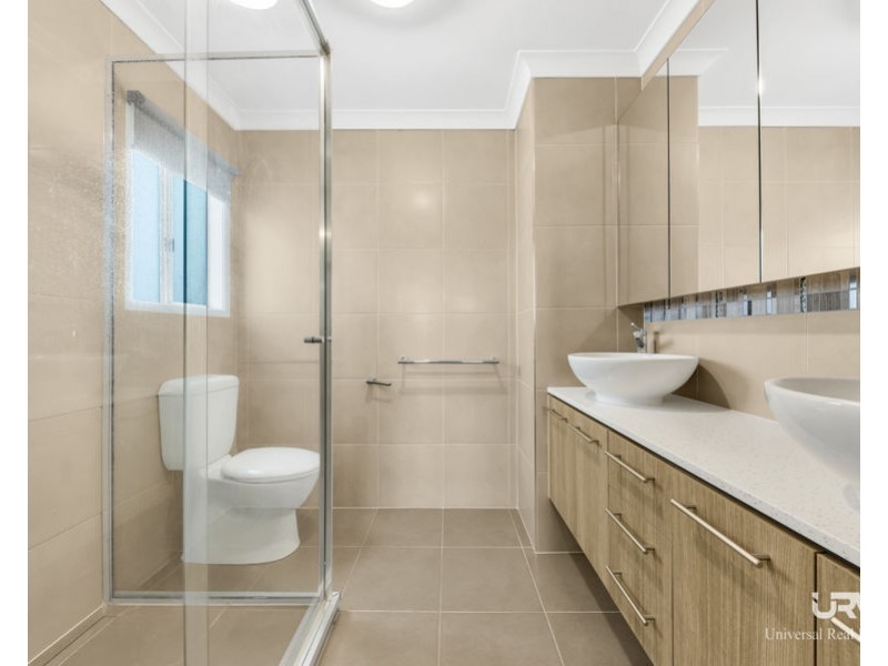 4 Muskwood Drive, Mickleham VIC 3064