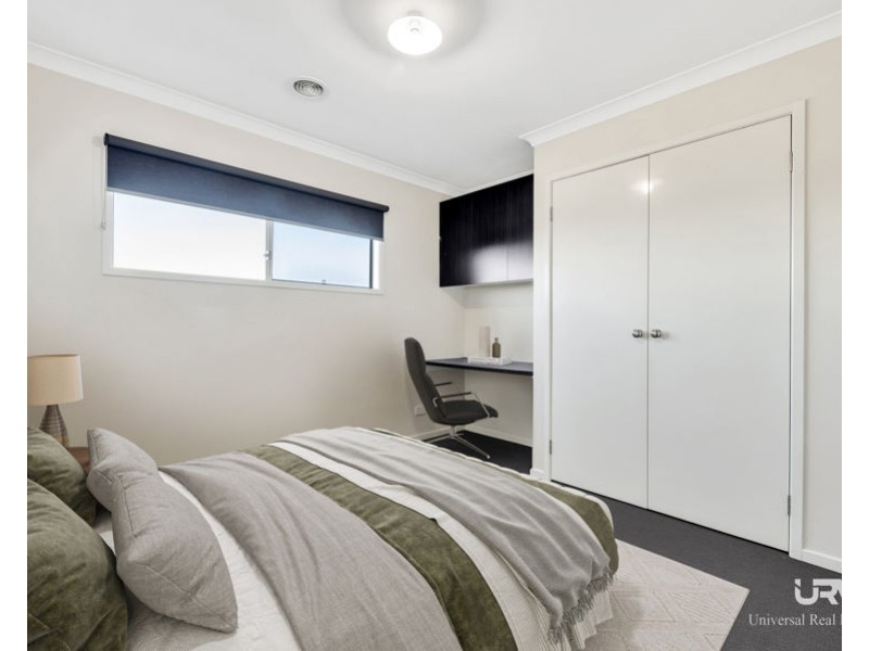 4 Muskwood Drive, Mickleham VIC 3064