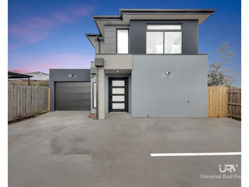 2/5 Sallybank Crescent, Wollert VIC 3750