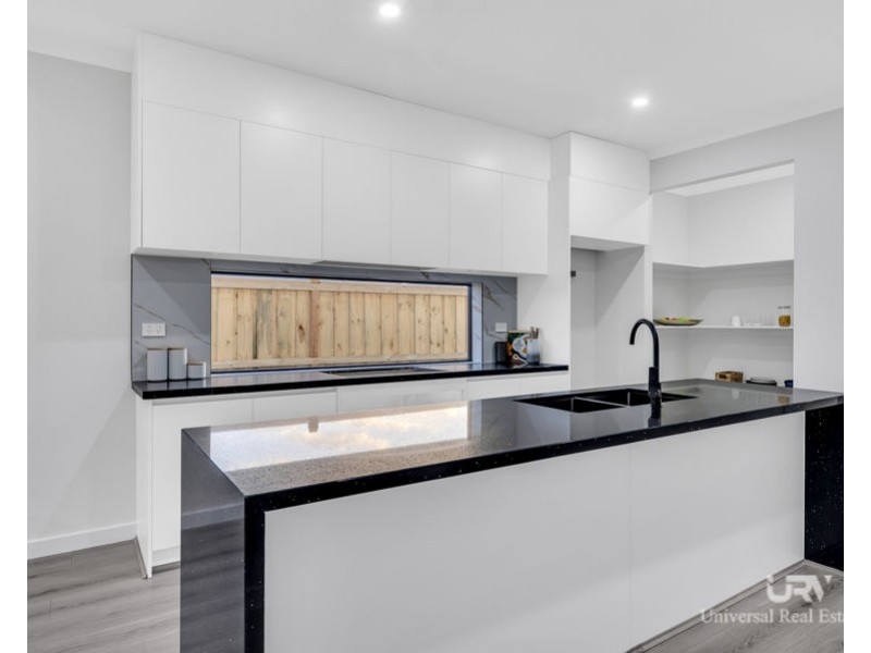 2 Mimosa Drive, Beveridge VIC 3753