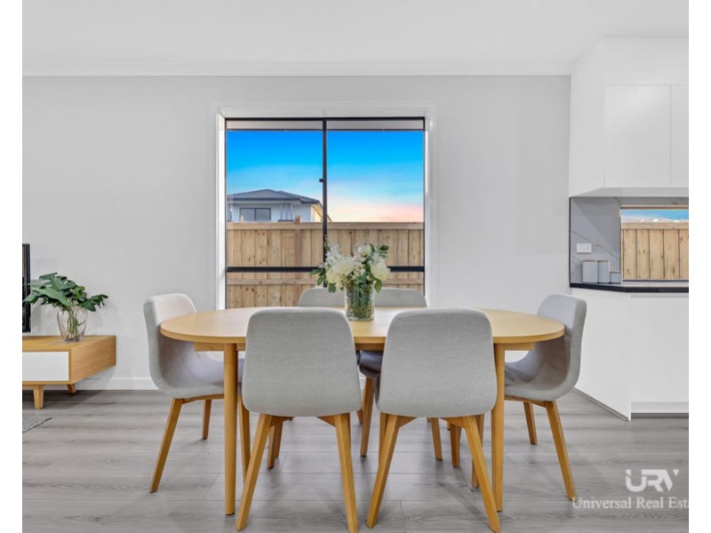 2 Mimosa Drive, Beveridge VIC 3753