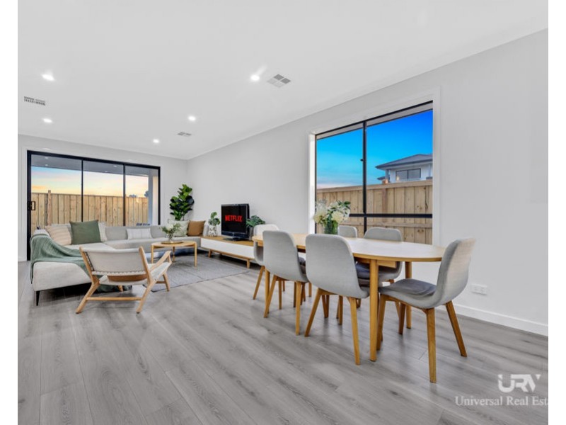 2 Mimosa Drive, Beveridge VIC 3753