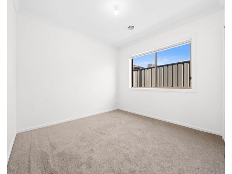 64 Bilby Street, Craigieburn VIC 3064