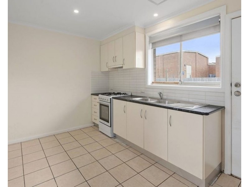 1/131 High Street, Thomastown VIC 3074