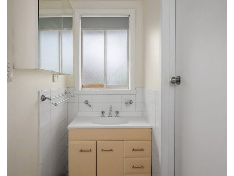 1/131 High Street, Thomastown VIC 3074