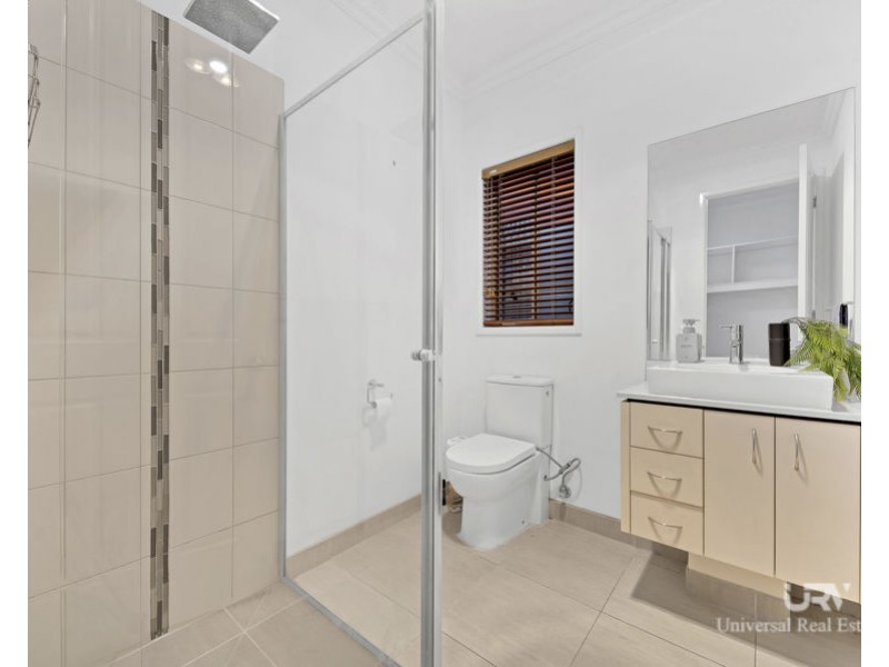 5 Black Range Avenue, Craigieburn VIC 3064