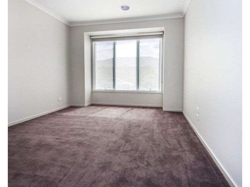 45 Mountleigh Circuit, Craigieburn VIC 3064