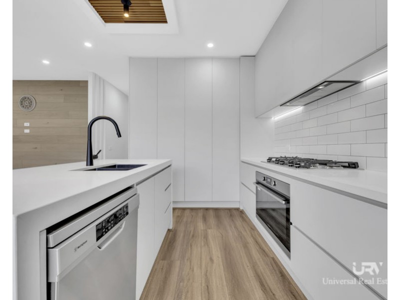 11 Wallowa Street, Mickleham VIC 3064