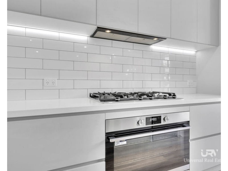 11 Wallowa Street, Mickleham VIC 3064