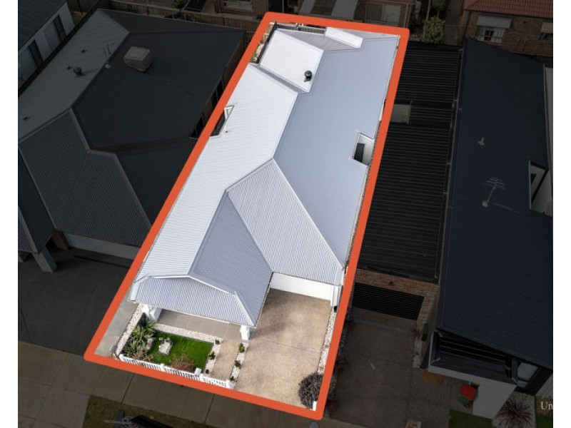 11 Wallowa Street, Mickleham VIC 3064