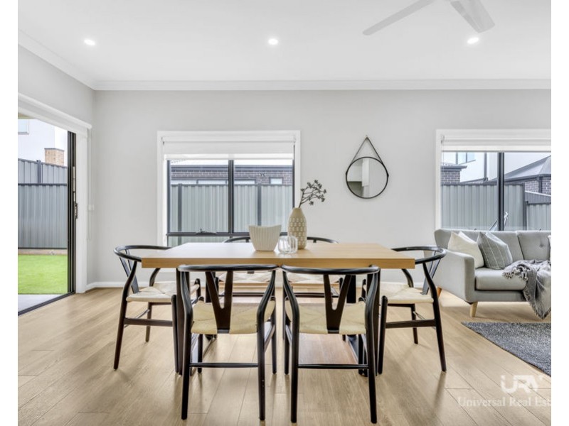 37 Adansonia Circuit, Mickleham VIC 3064