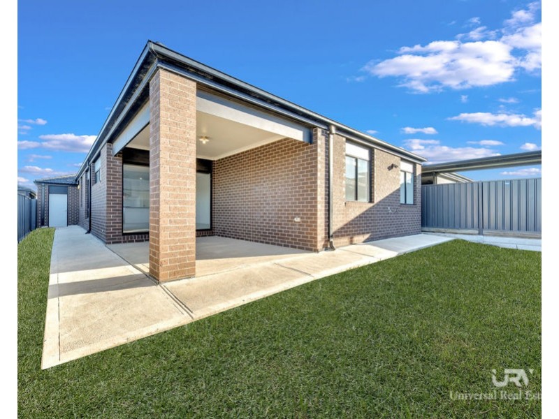 15 Tamarack Street, Kalkallo VIC 3064