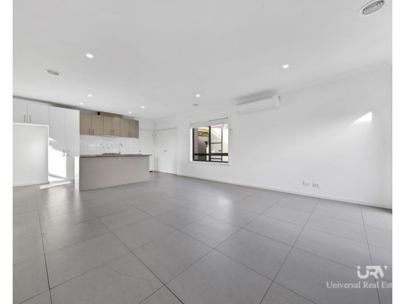 4A Parton Place, Craigieburn VIC 3064