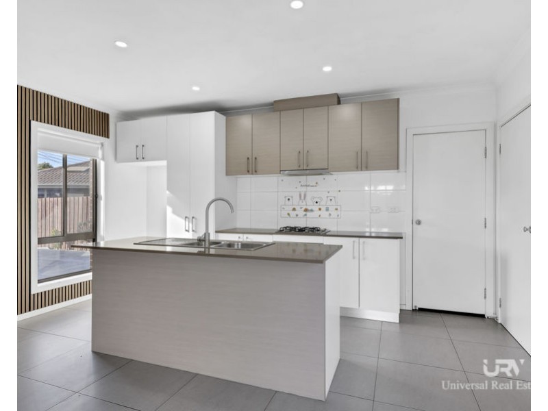 4A Parton Place, Craigieburn VIC 3064