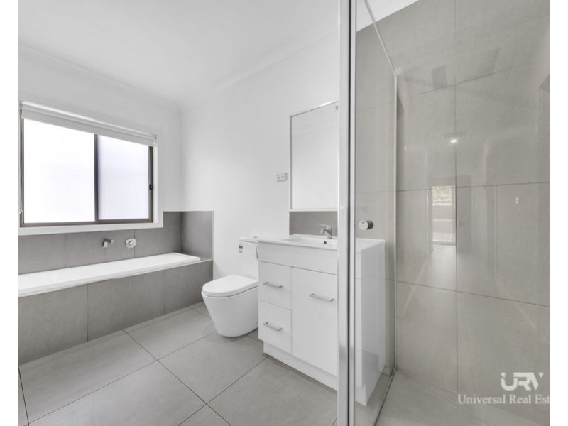 4A Parton Place, Craigieburn VIC 3064