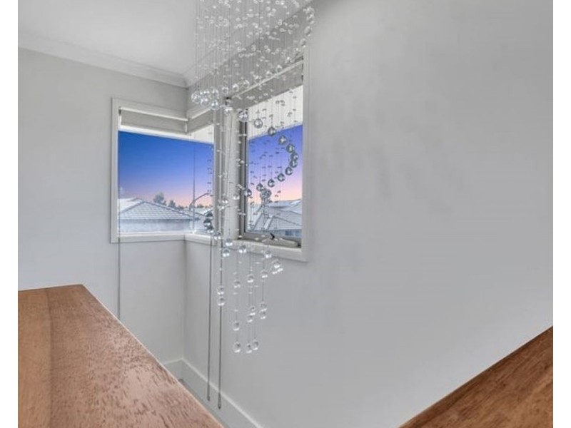 1 Vivid Way, Craigieburn VIC 3064