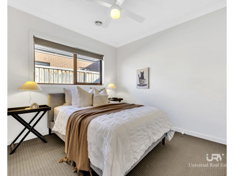 20 Bedford Way, Mickleham VIC 3064
