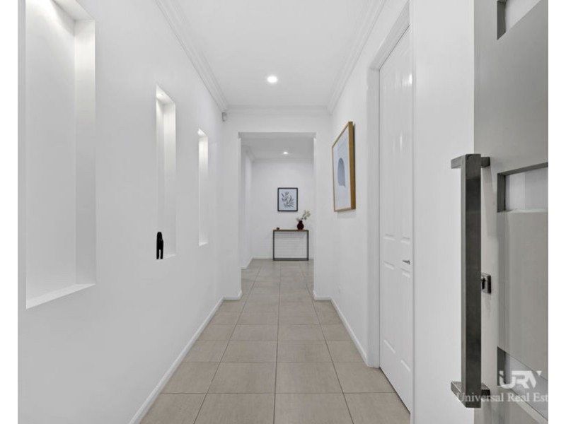 5 Black Range Avenue, Craigieburn VIC 3064